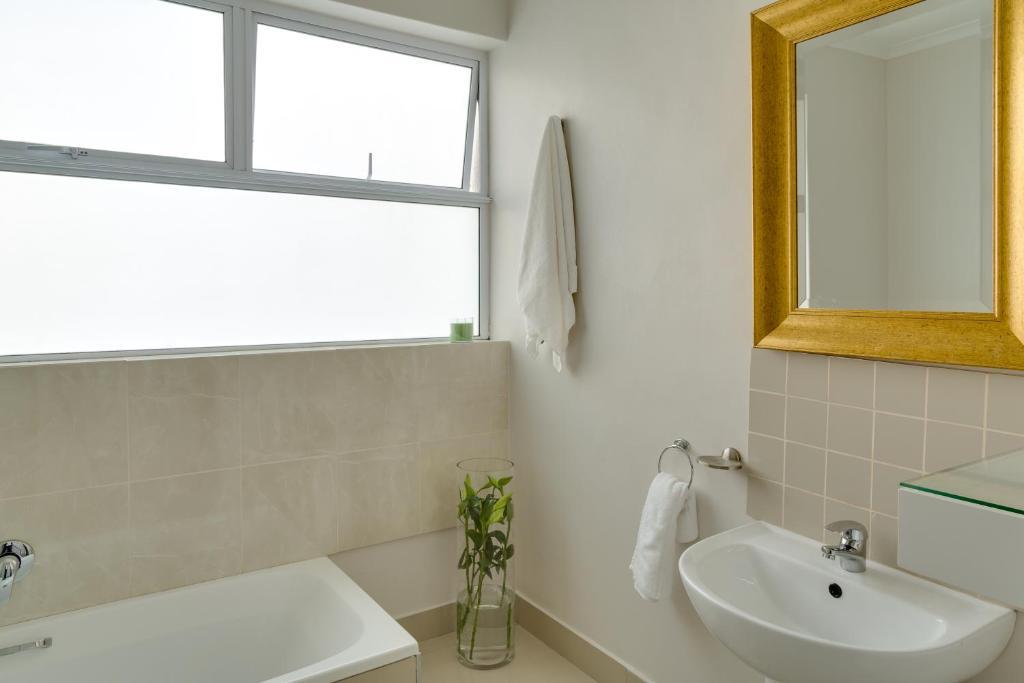 Oxford House Apartment Cape Town Exterior photo
